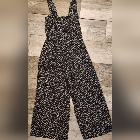 LOFT Pants & Jumpsuits Womens Petite Floral Print Jumpsuit Loft